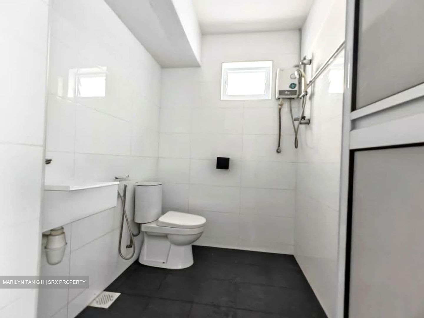Jalan Sankam (D27), Semi-Detached #584304201